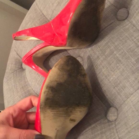 Red peep toe heels 👠 - Picture 4 of 6